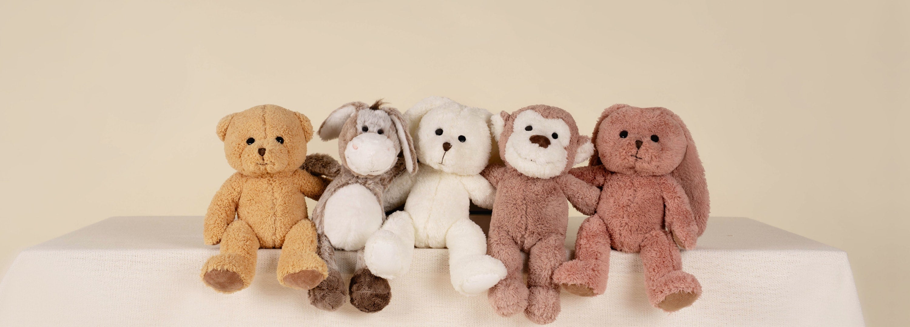 Cute plushies & soft toys by Bloomthis