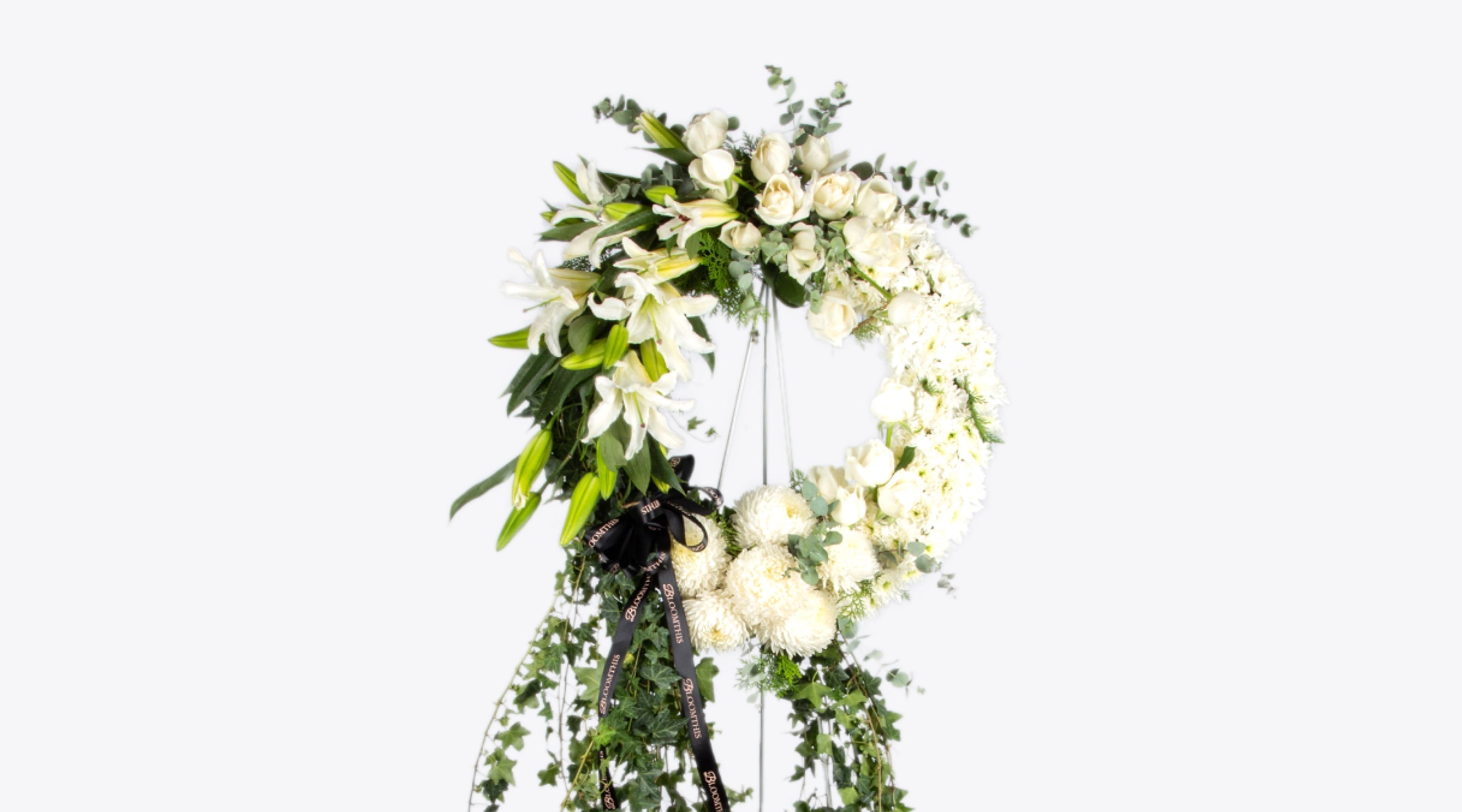 Graceful flower wreaths by Bloomthis