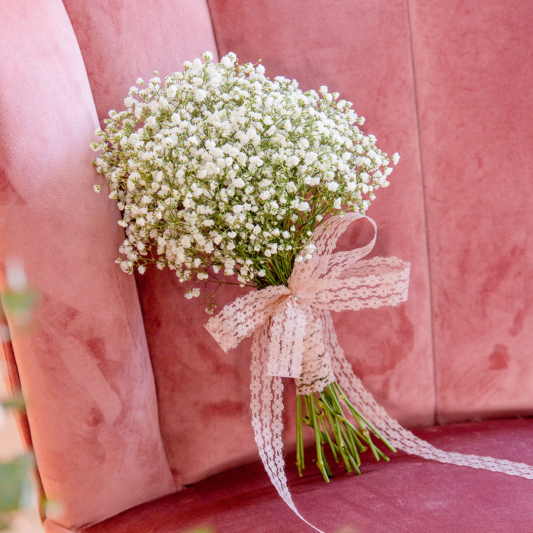 bloomthis-hand-tied-bouquet-harper-babys-breath-bridal-bouquet-1080x1080-05
