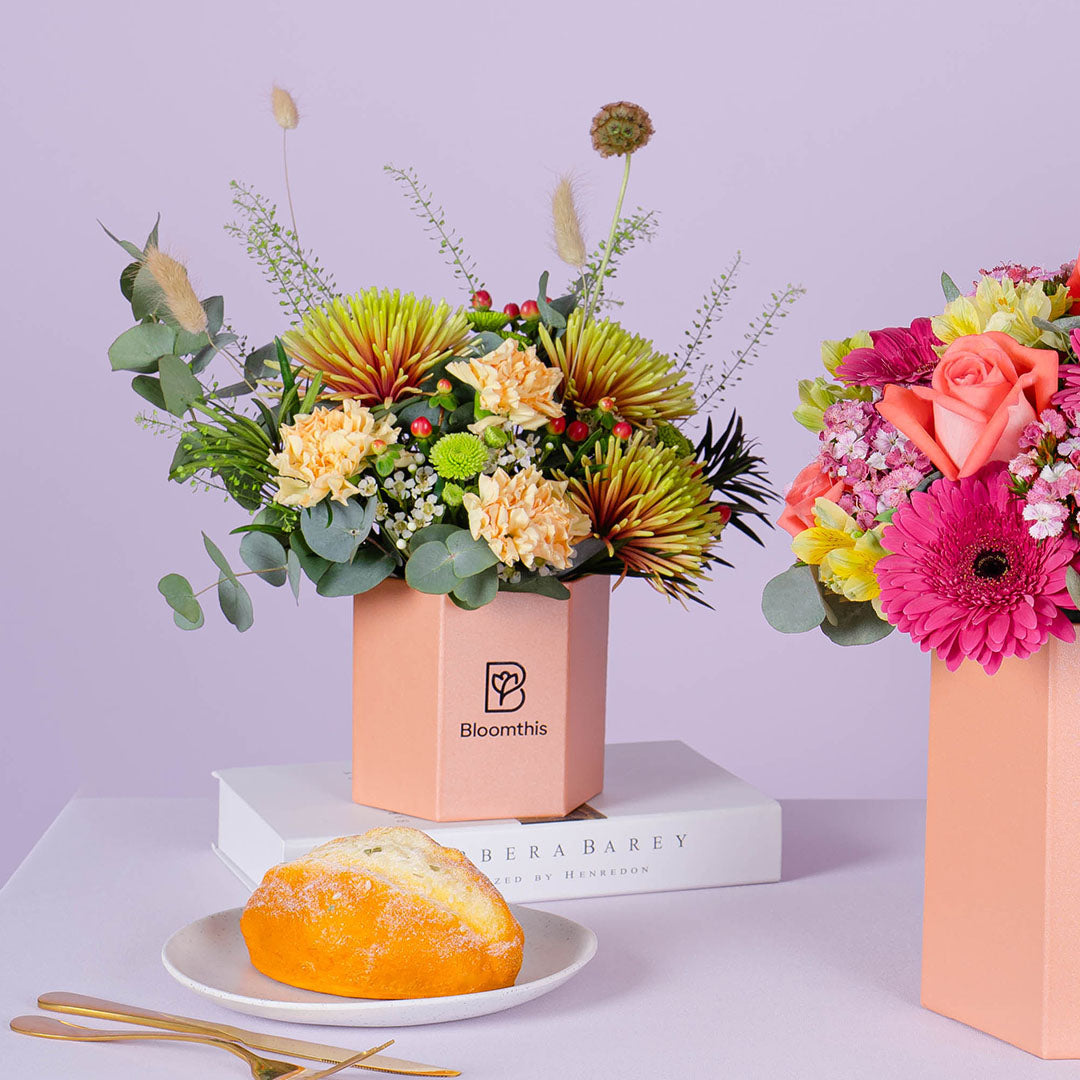 bloomthis-hat-box-adora-peach-carnation-flower-box-1080x1080-07