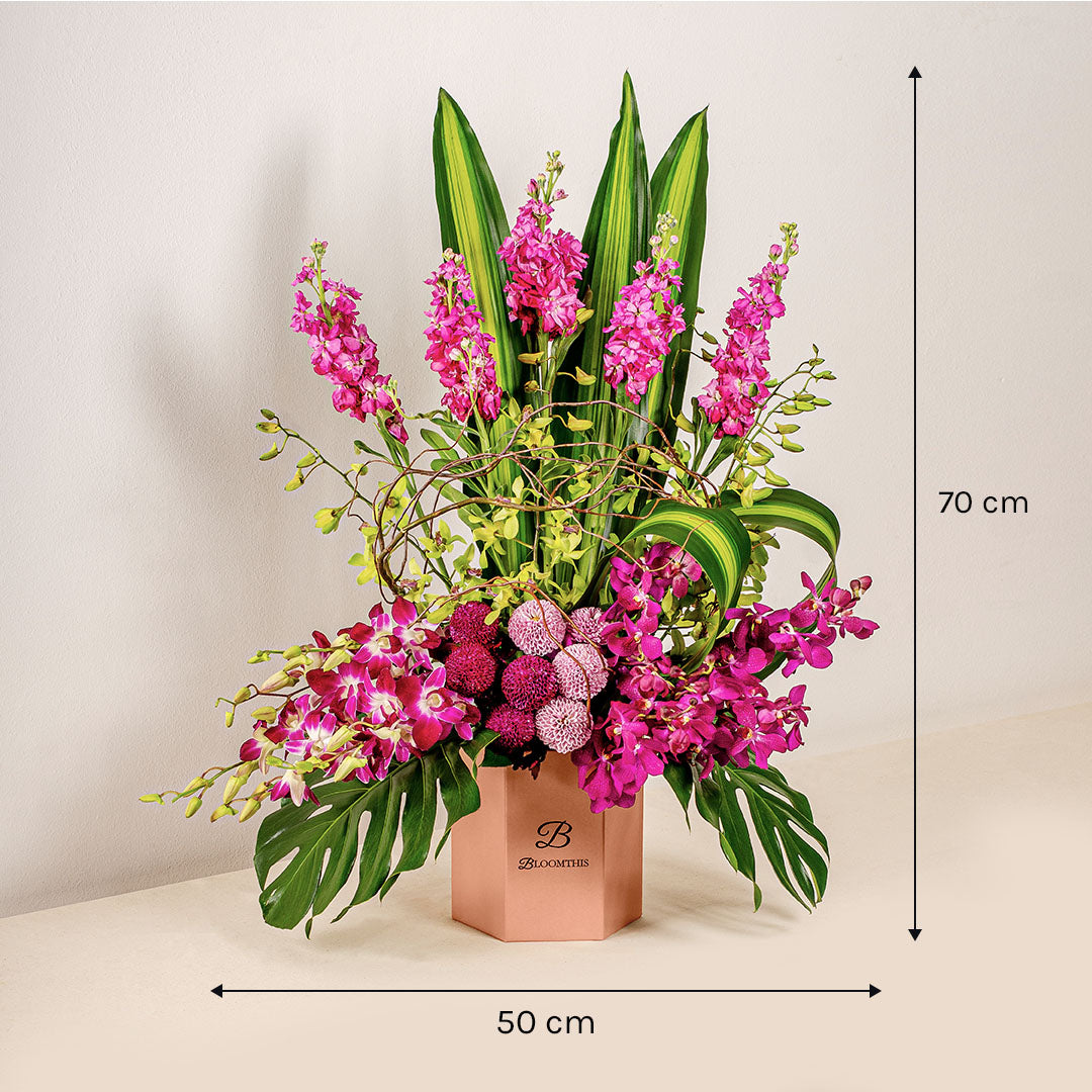 bloomthis-hat-box-captivating-matthiola-orchid-flower-box-1080x1080-05_daea21bd-e206-4be9-a229-b4dea883cb9b