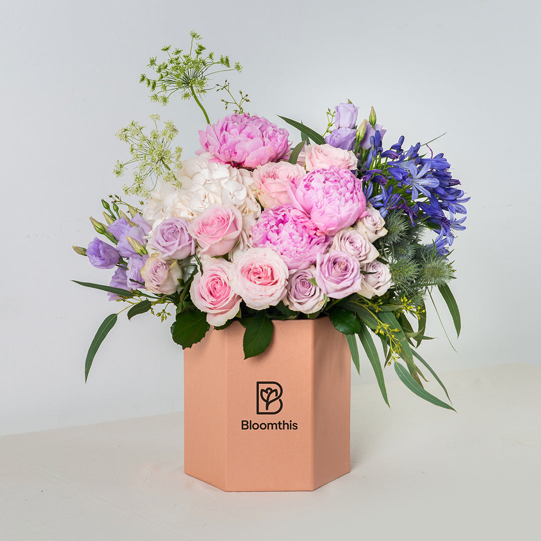 bloomthis-hat-box-pandora-pink-peony-flower-box-1080x1080-01_d182fcfa-a118-403f-ac49-4db489c39437
