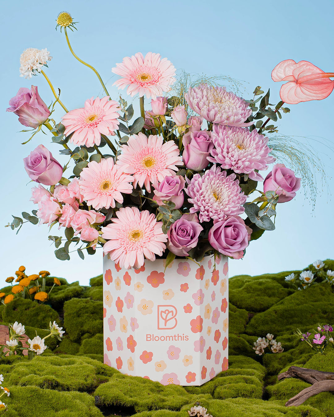 bloomthis-hat-box-spring-whimsy-ayame-pink-gerbera-flower-box-1080x1350-01