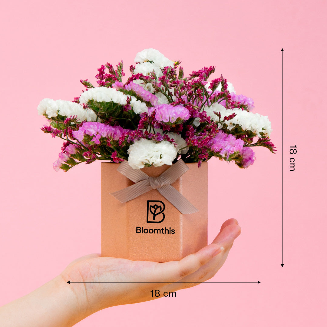 bloomthis-hat-box-wimberly-statice-mini-flower-box-1080x1080-07_6657fc05-9fa8-4424-83c9-97074a59d13e