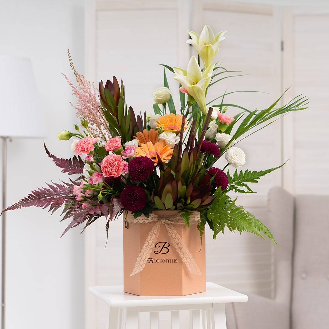 Lamira Gerbera & Lily Flower Box (MD)