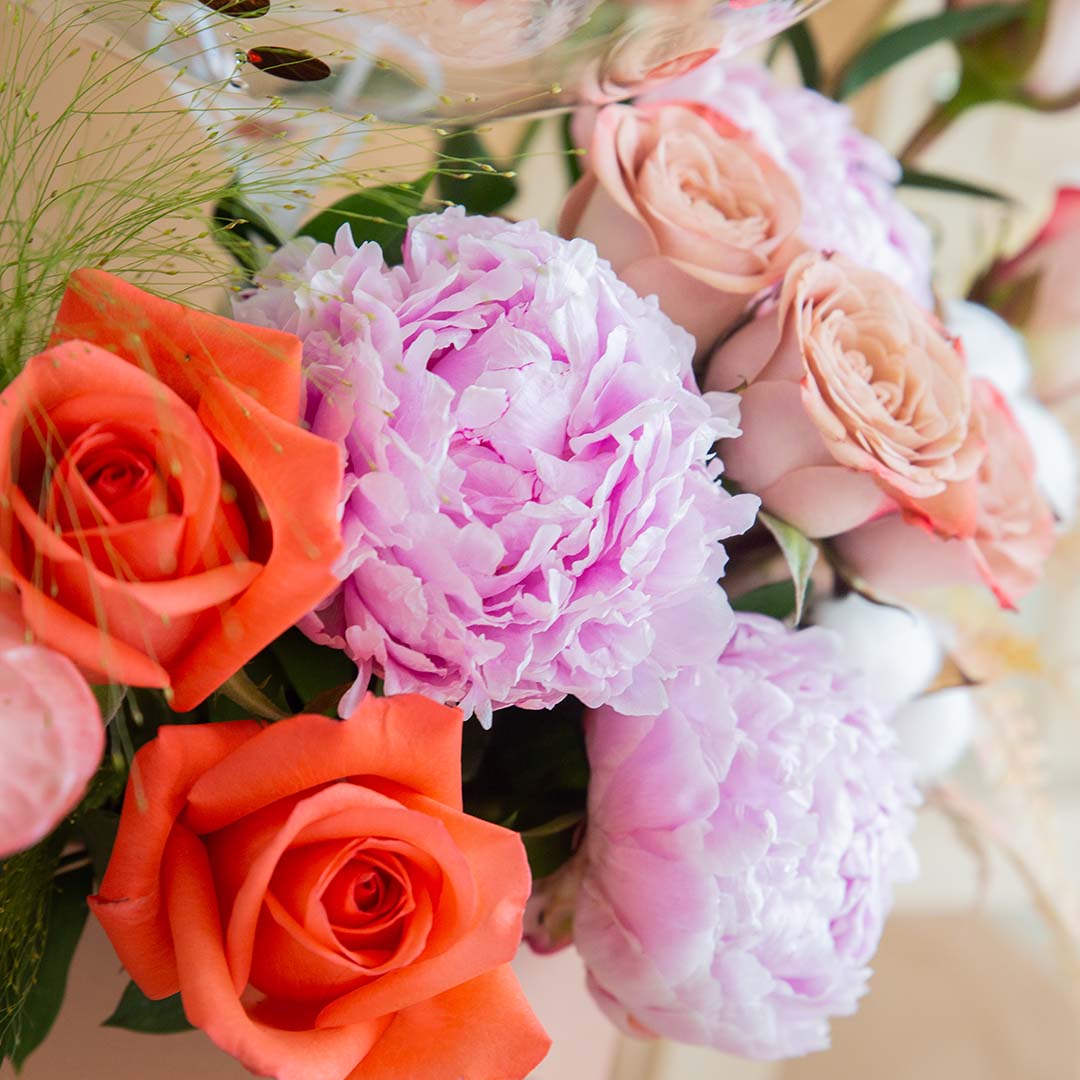 Philomena Peony Balloon Flower Box