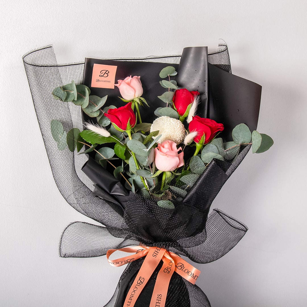 bloomthis-bouquet-alexa-black-1080x1080-02