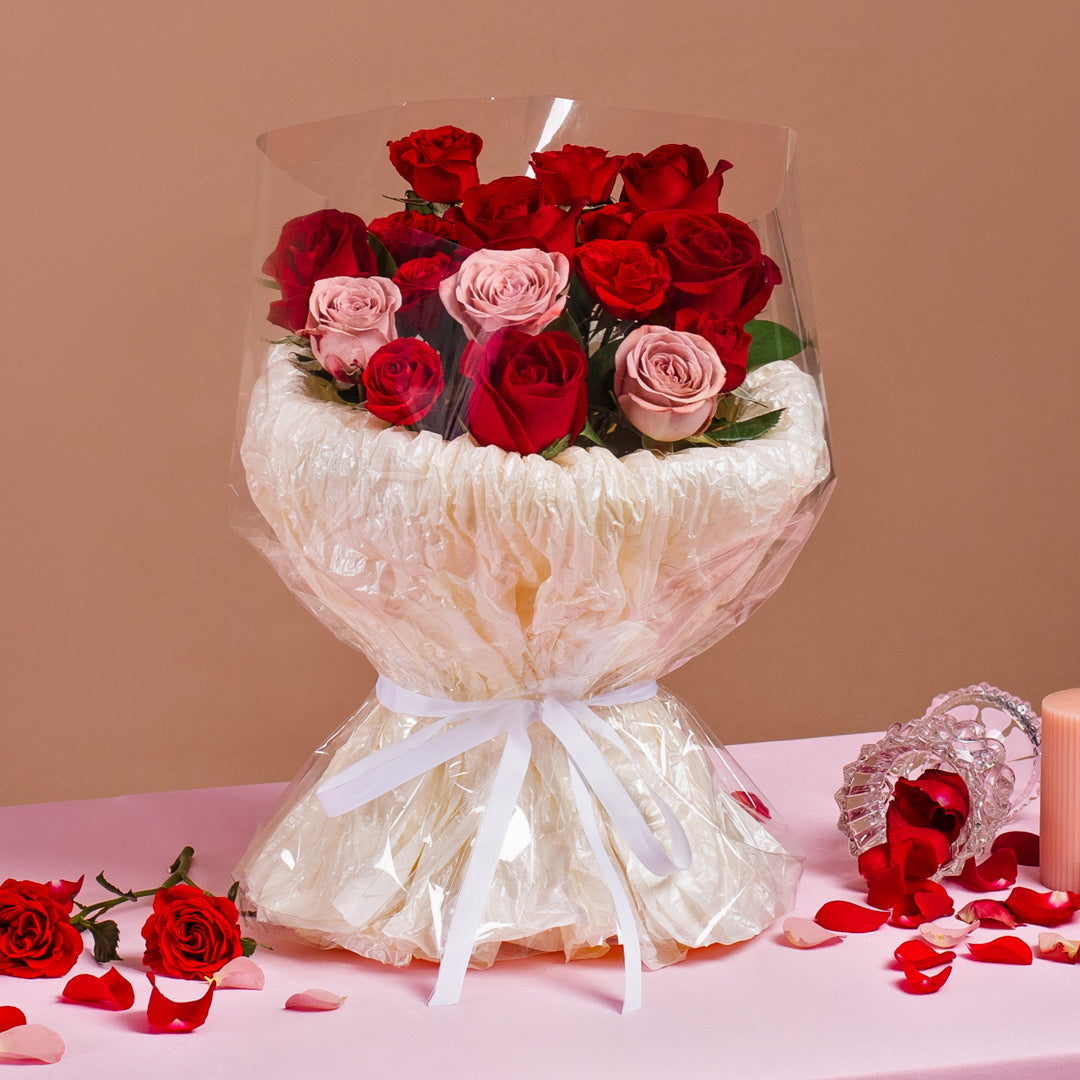 bloomthis-bouquet-amaal-red-rose-bouquet-1080x1080-01