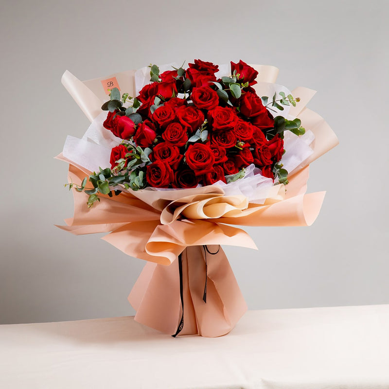 bloomthis-bouquet-ashley-red-rose-bouquet-1080x1080-08-catalogue