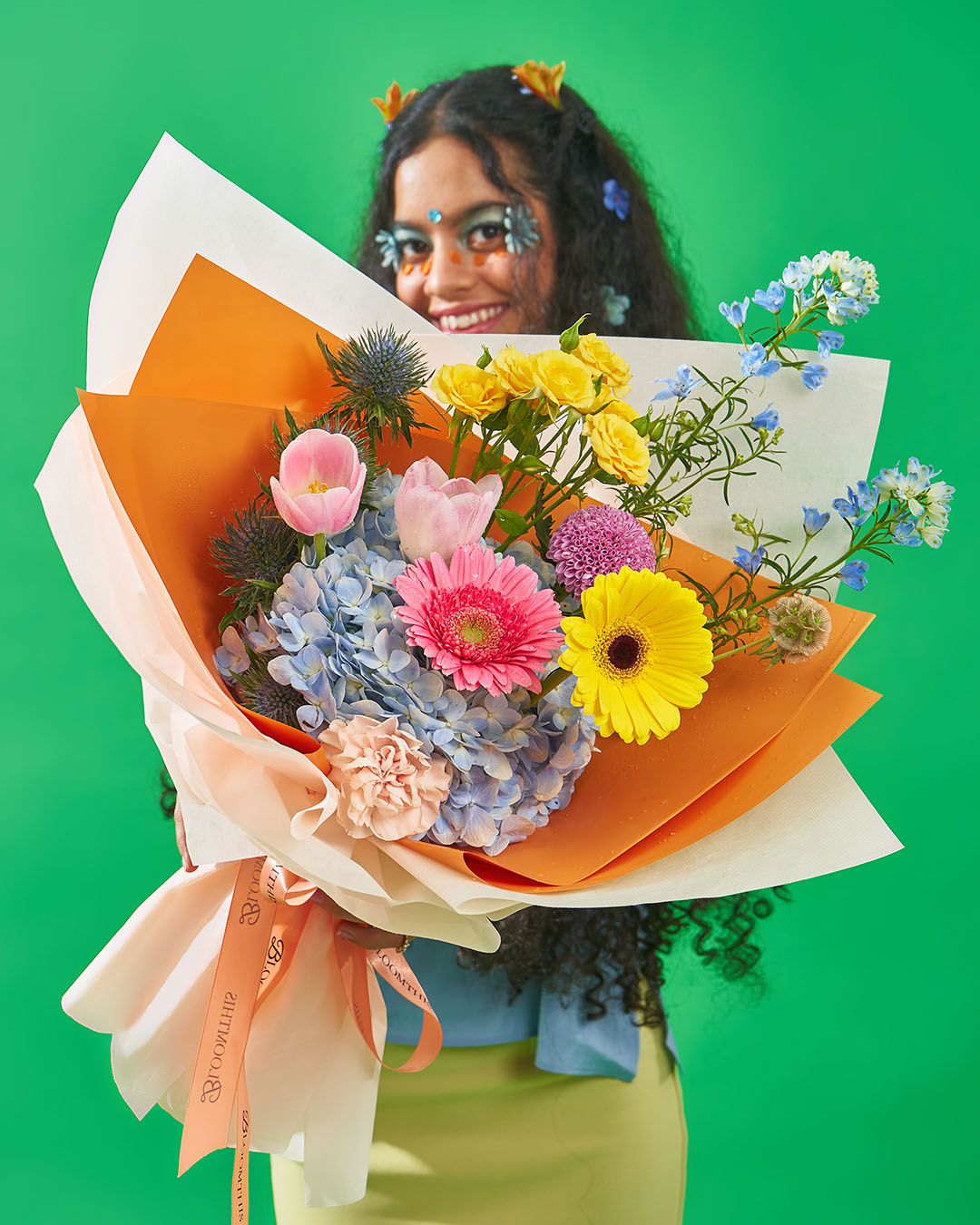 bloomthis-bouquet-boujee-blue-hydrangea-bouquet-1080x1350-01