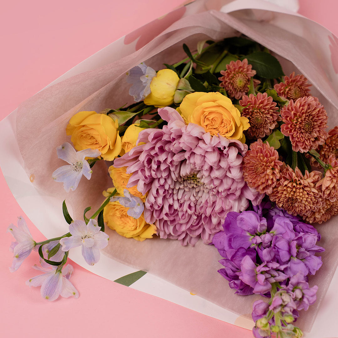 bloomthis-bouquet-bristol-purple-matthiola-bouquet-1080x1080-02