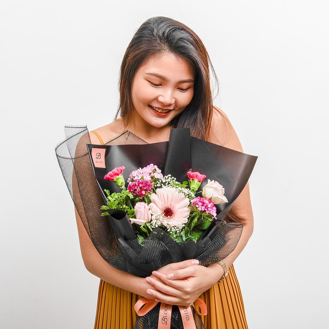 bloomthis-bouquet-camila-black-1080x1080-05