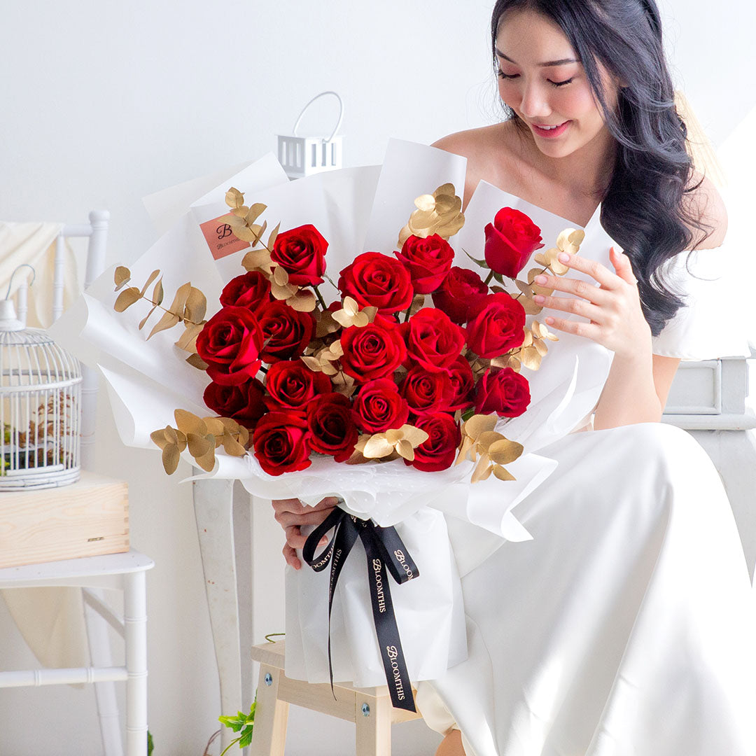 bloomthis-bouquet-charlotte-red-rose-bouquet-1080x1080-02