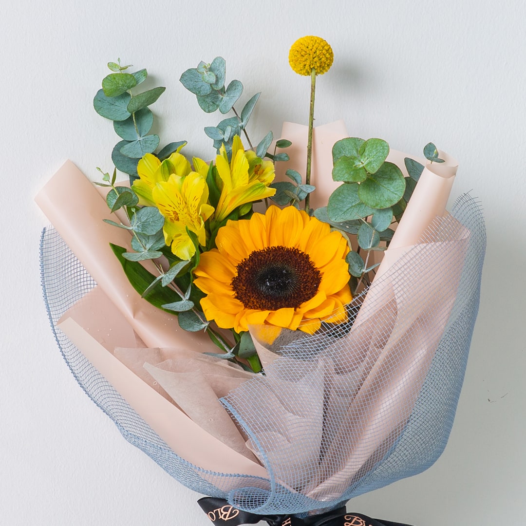 bloomthis-bouquet-cheryl-sunflower-bouquet-1080x1080-03