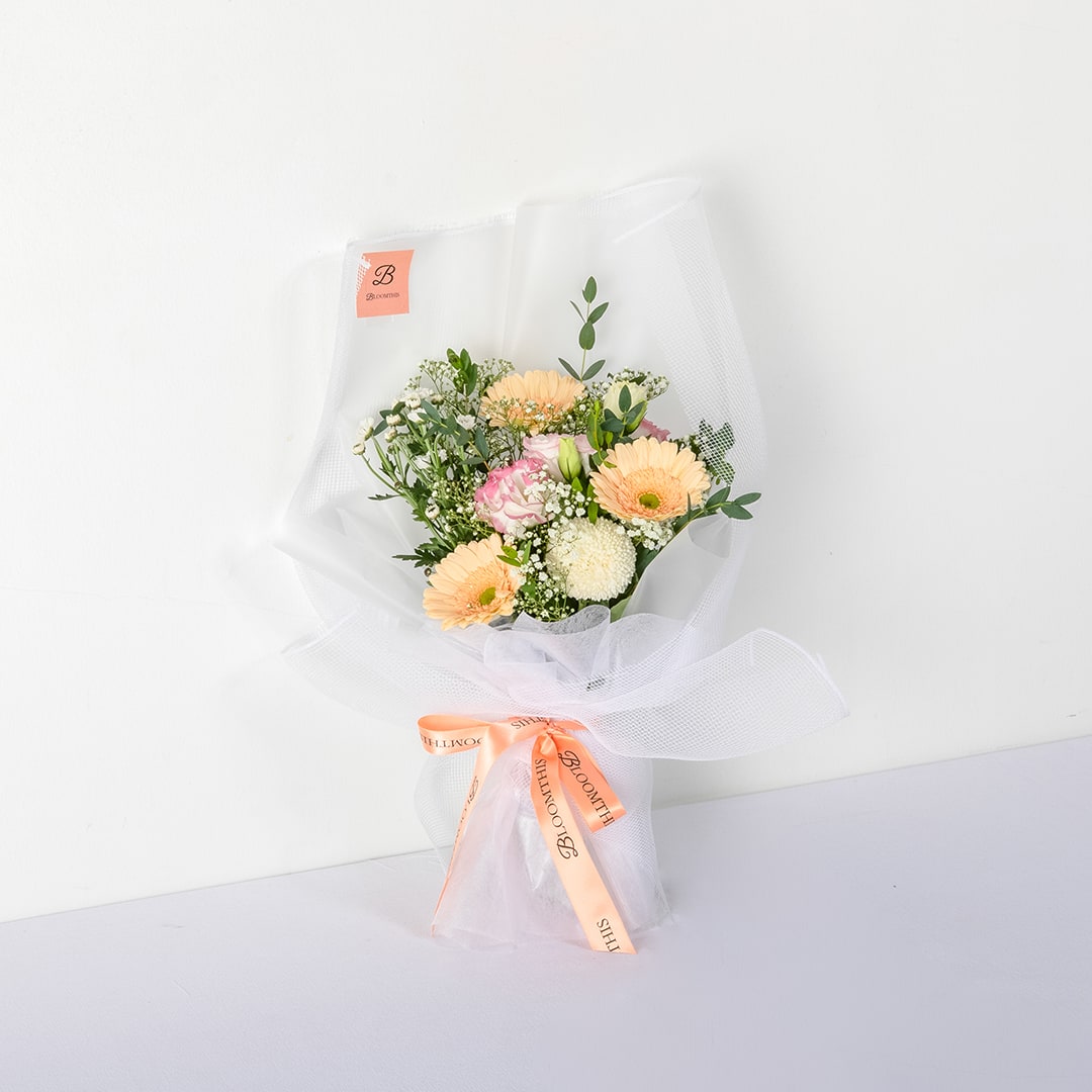 bloomthis-bouquet-isabella-white-1080x1080-01