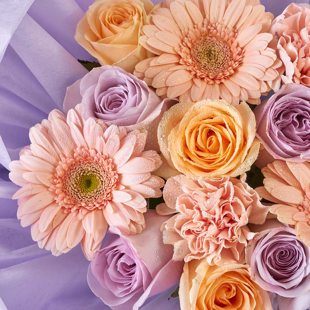 bloomthis-bouquet-ivonne-lilac-rose-petal-bouquet-1080x1080-05