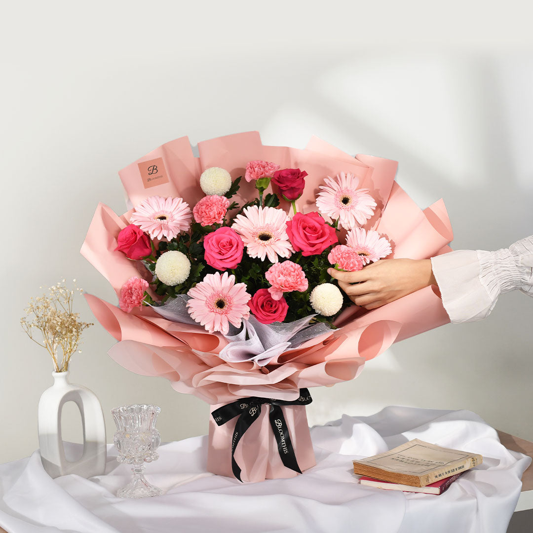 bloomthis-bouquet-marilyn-pink-carnation-bouquet-1080x1080-03