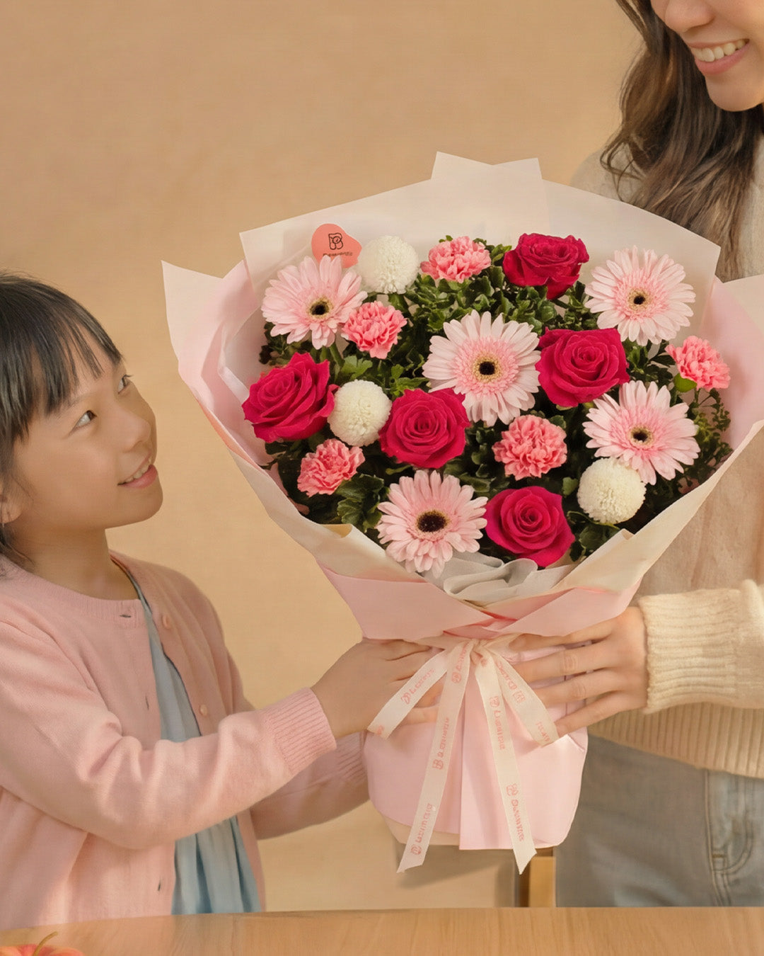 bloomthis-bouquet-marilyn-pink-carnation-bouquet-1080x1350-02