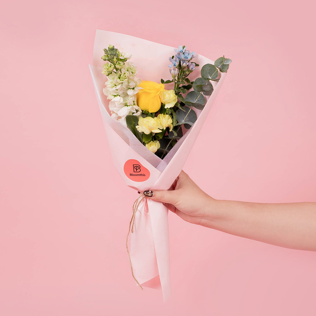 bloomthis-bouquet-martha-yellow-rose-bouquet-1080x1080-01