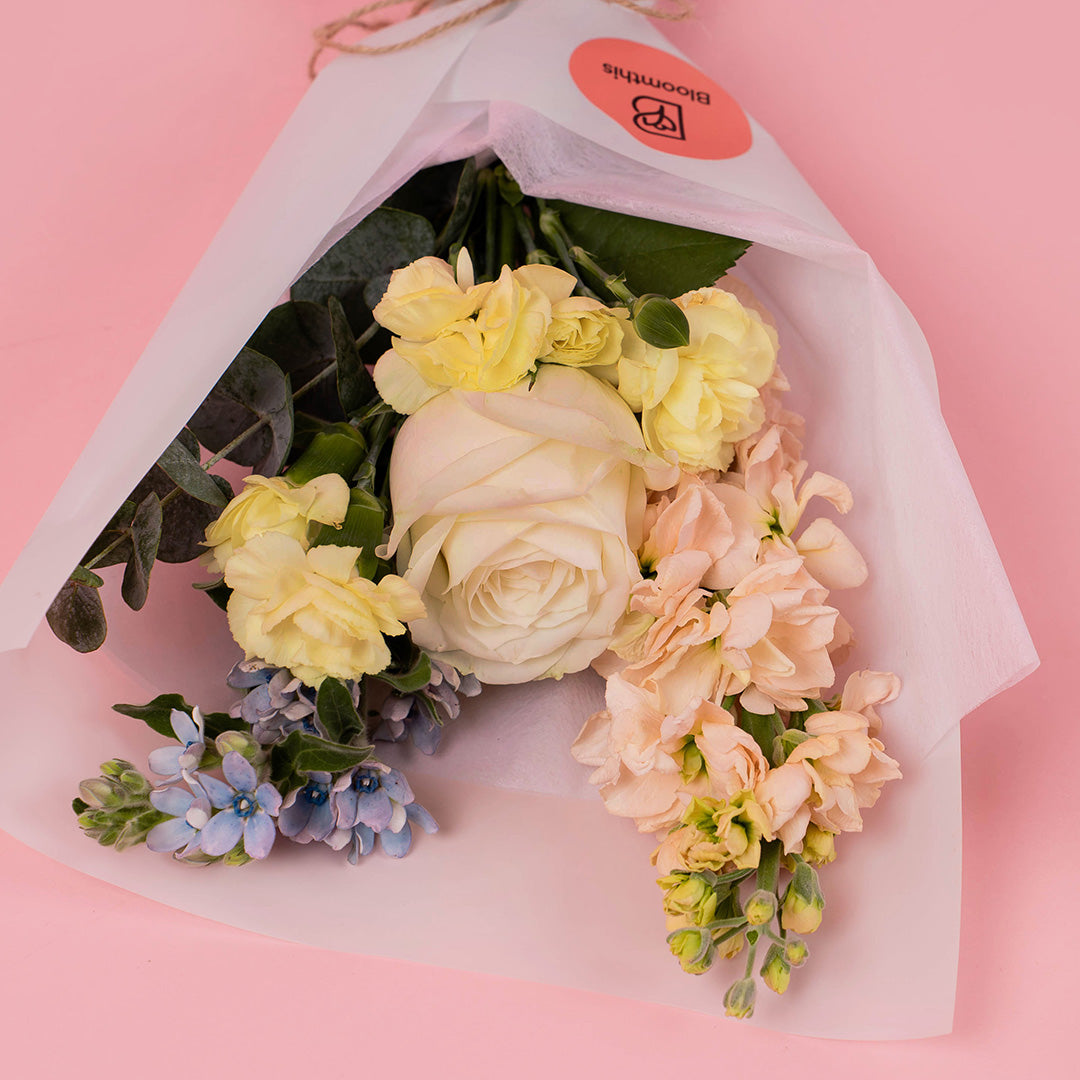 bloomthis-bouquet-mya-white-rose-bouquet-1080x1080-02