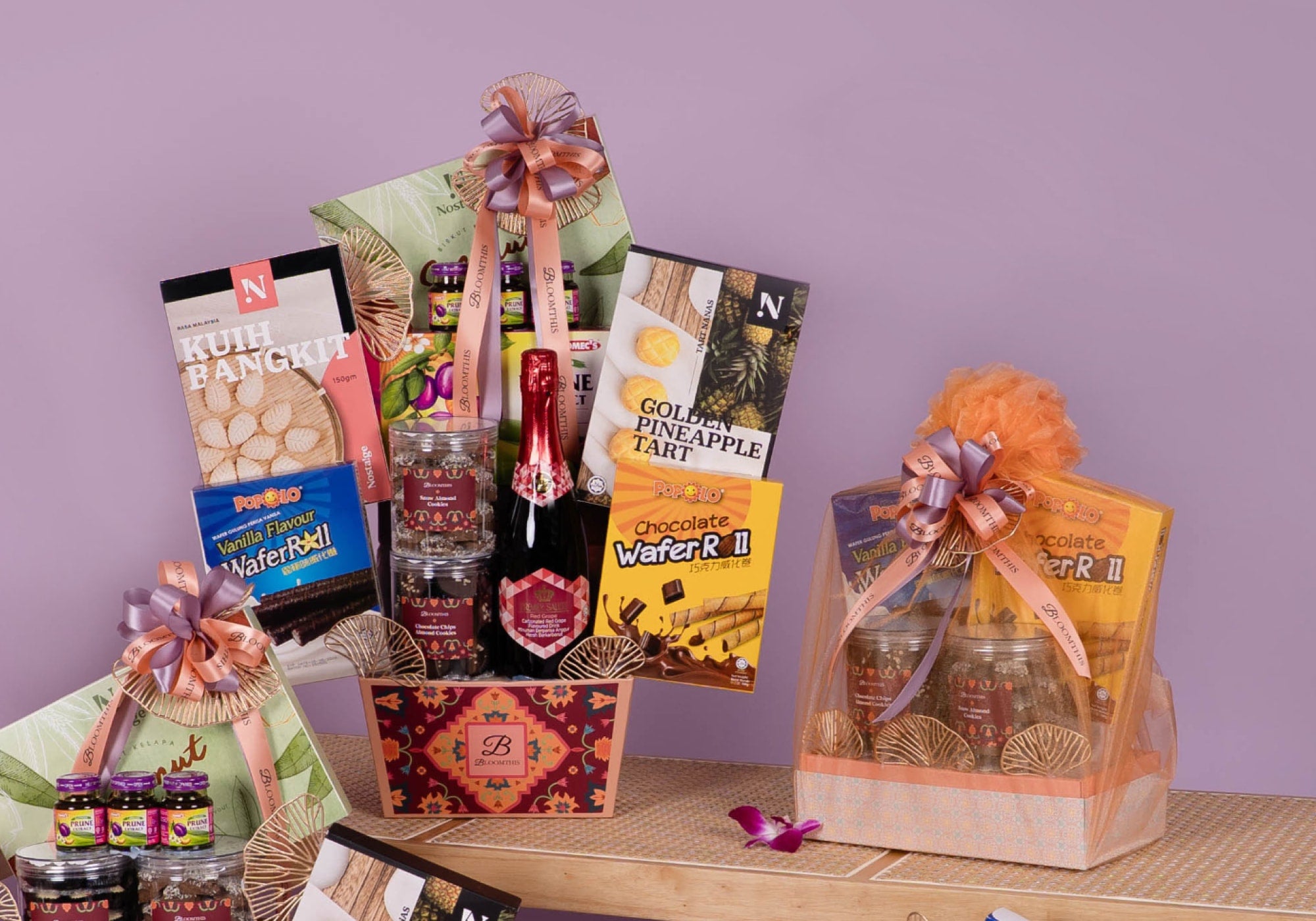 bloomthis-deepavali-usp-01-gorgeous-deepavali-hampers-gifts