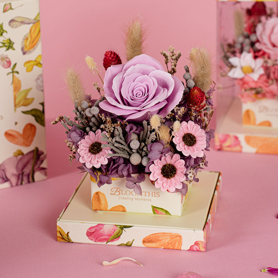 bloomthis-everlasting-eternity-reverie-lilac-soap-rose-gift-box-1080x1080-02