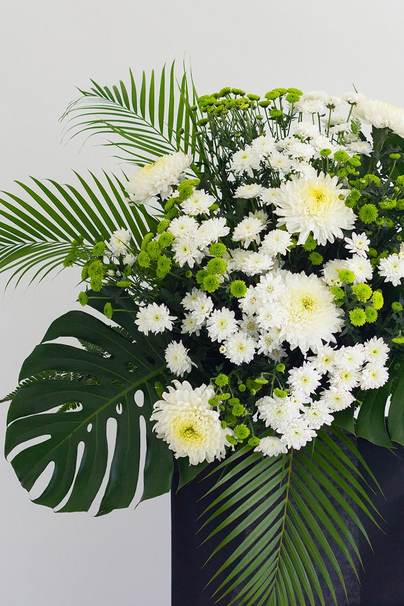 bloomthis-flower-stand-jophiel-800x1200-03