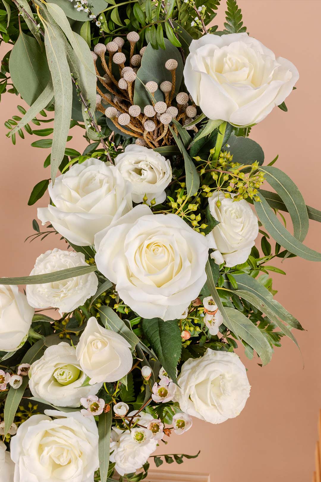 bloomthis-flower-stand-solace-condolence-funeral-flower-wreath-1080x1620-02