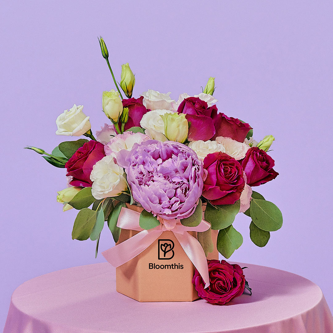 bloomthis-hat-box-alyssa-rose-peony-flower-box-1080x1080-03_da3027e8-8e4c-486a-8a94-3ff3350c4424