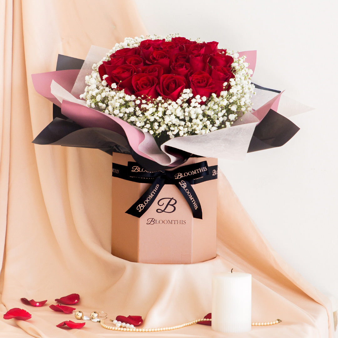 bloomthis-hat-box-aphrodite-red-rose-flower-box-1080x1080-03-creative