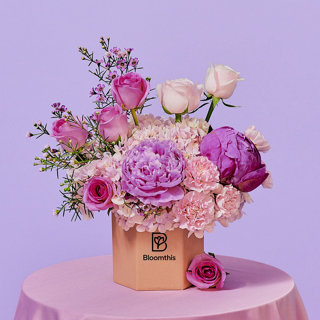 bloomthis-hat-box-aubrey-pink-peony-flower-box-1080x1080-03_00f41816-9b7e-477d-9742-2623738862ce