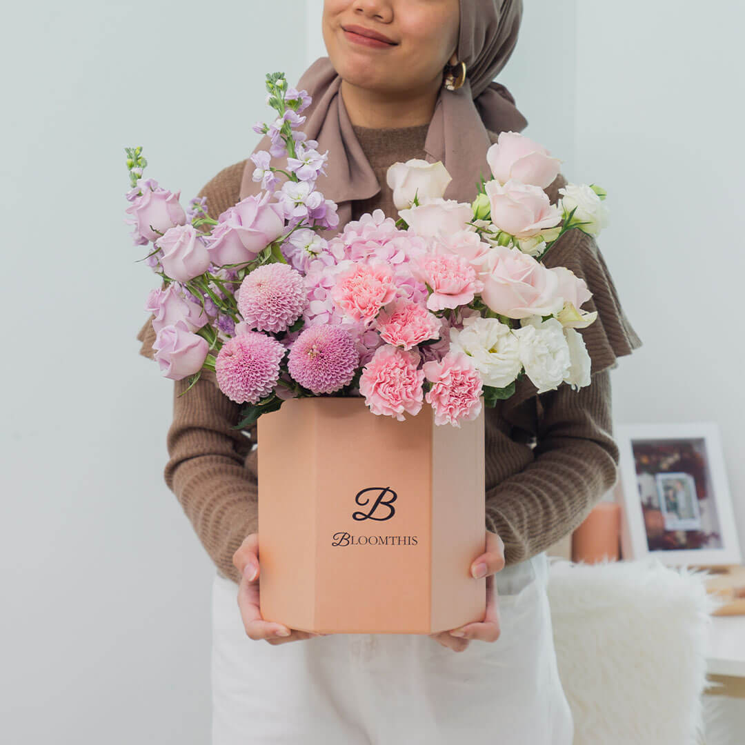 Casabella Pink Hydrangea Flower Box