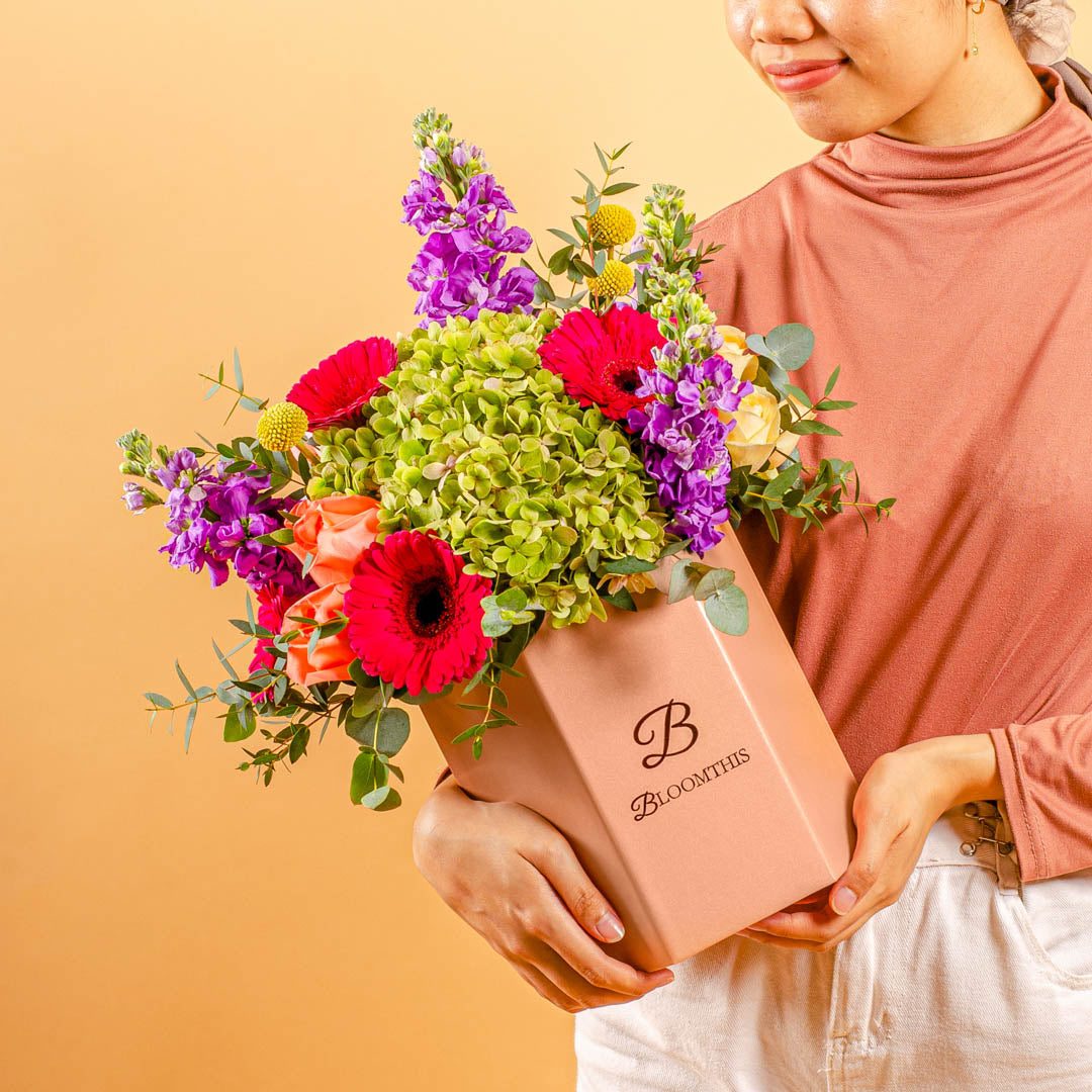 bloomthis-hat-box-gloria-hydrangea-gerbera-flower-box-1080x1080-02