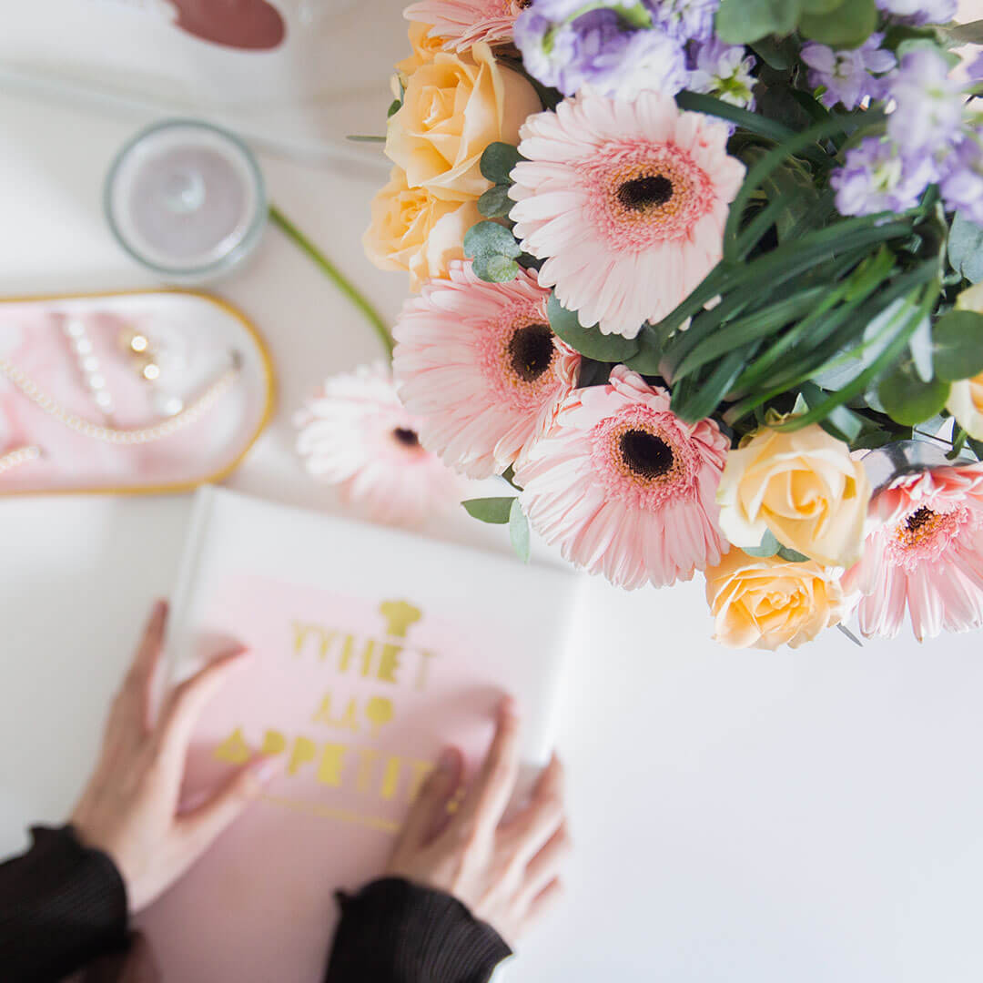 Naomi Pink Gerbera Flower Box