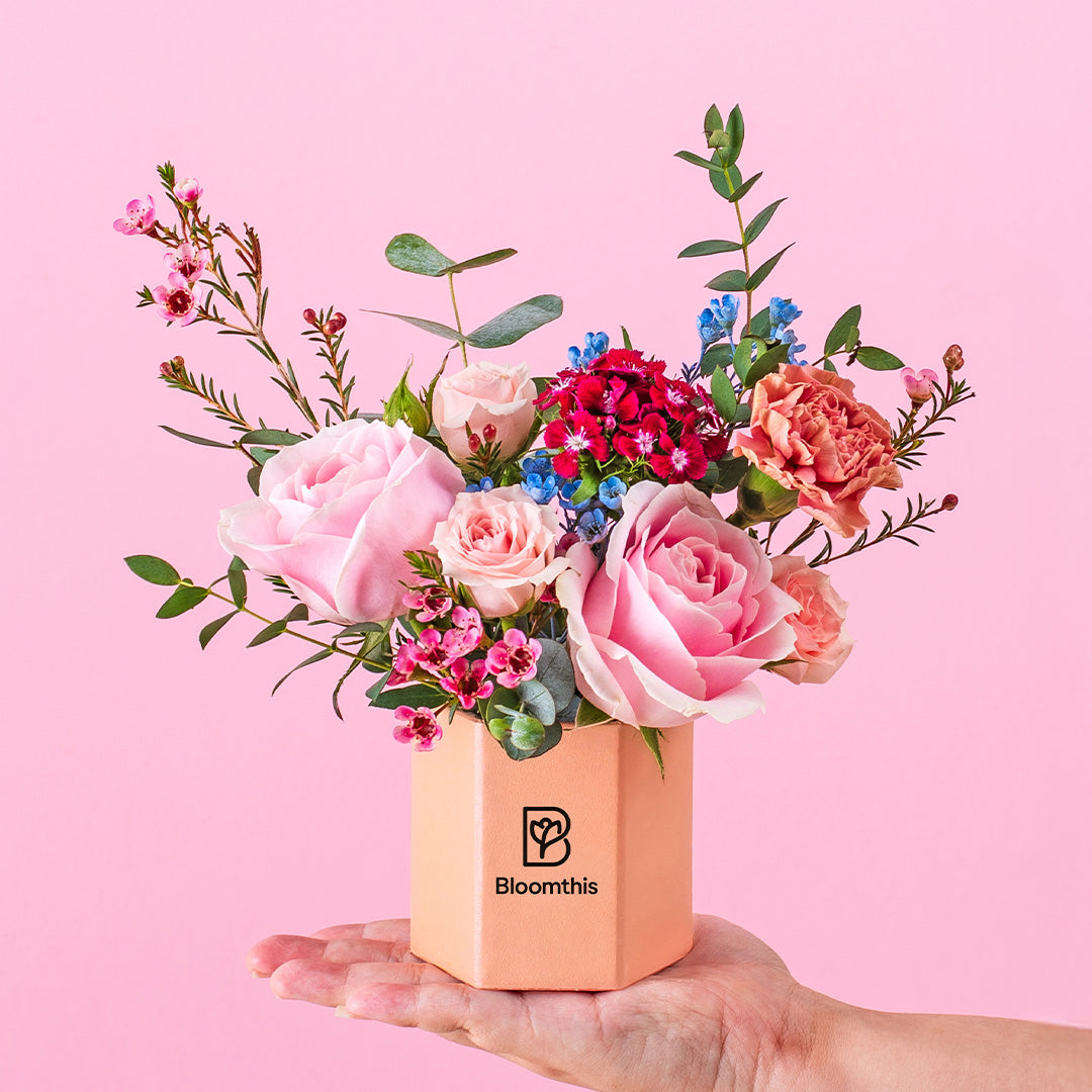 bloomthis-hat-box-selene-rose-mini-flower-box-1080x1080-01_79d5ecfe-fe23-4e77-9153-41f63f3f927c