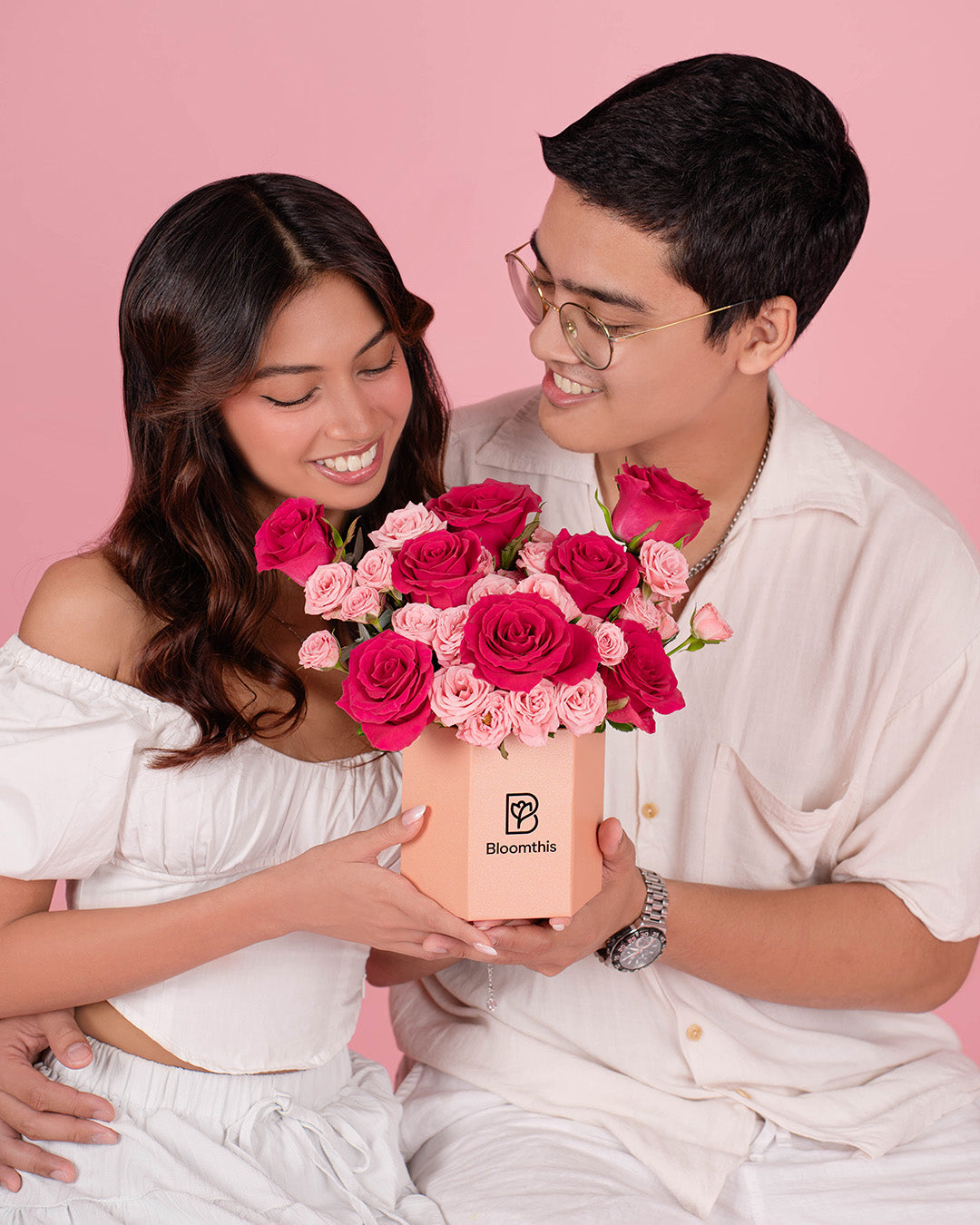 bloomthis-hat-box-zara-hot-cherry-pink-rose-flower-box-1080x1350-07