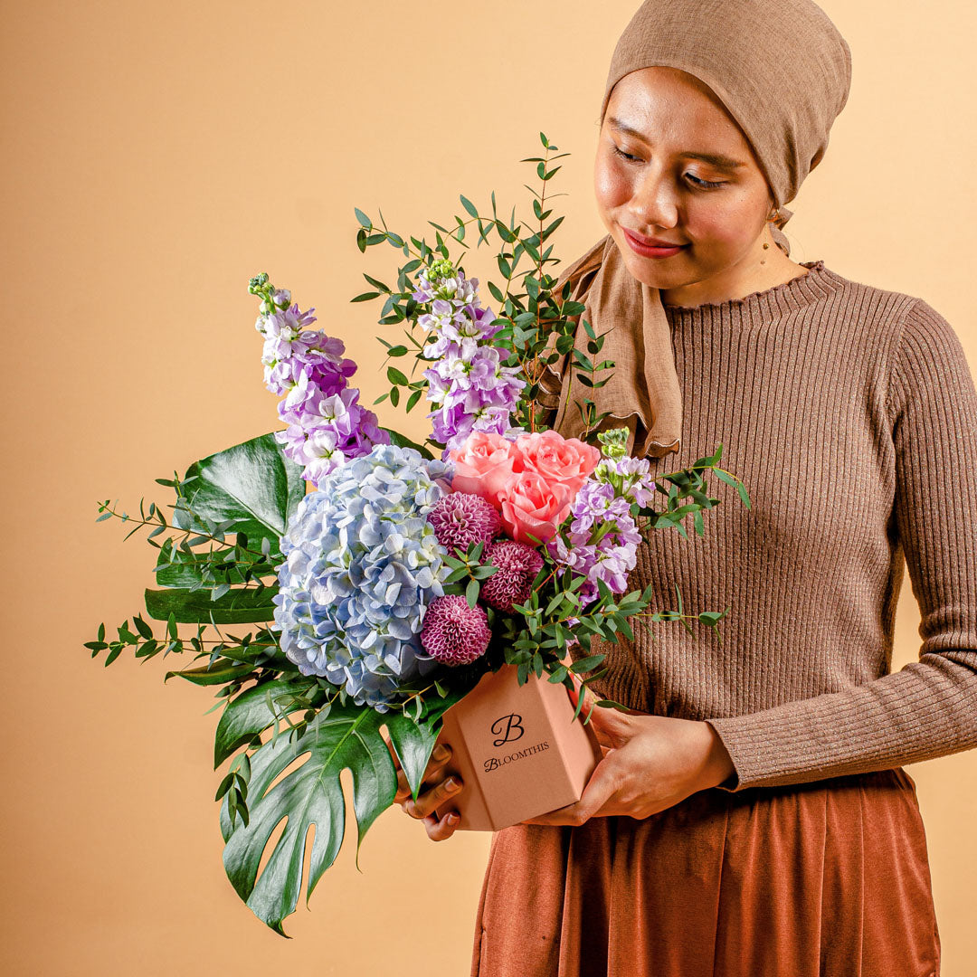 Diana Hydrangea & Rose Flower Box