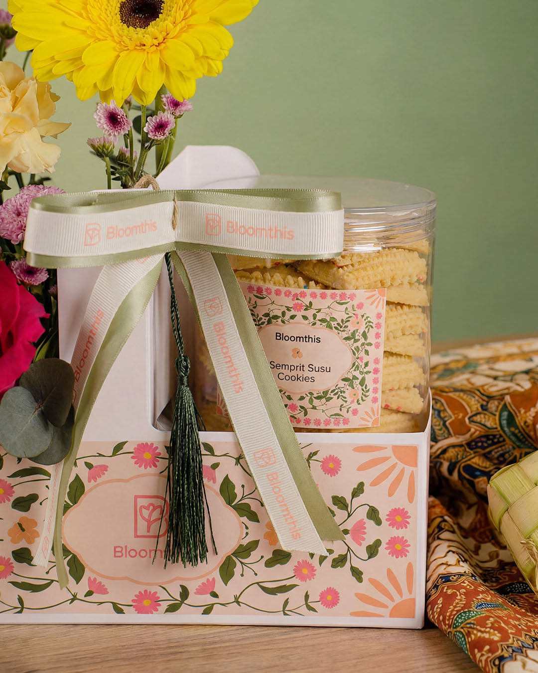 bloomthis-raya-buah-tangan-raya-cookies-flower-gift-set-1080x1350-03